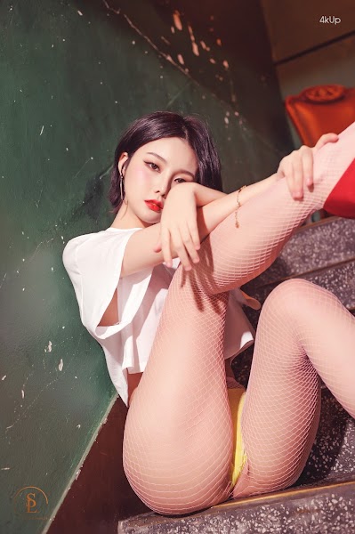 SAINT Photolife – Yuna Yuna’s Wild