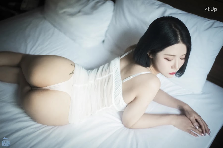 [BLUECAKE] Bomi (보미) SECRET