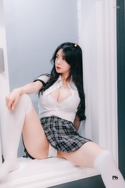 Korean beauty 韩国美女sia – student wear 学生装