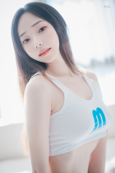 DJAWA Photo – Bambi (밤비) Loose and Tight Violet