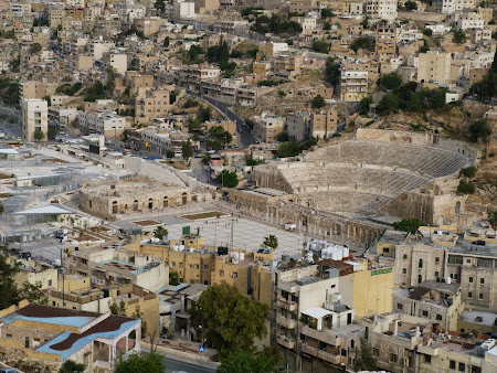 Obiective turistice Iordania: Amfiteatrul din Amman