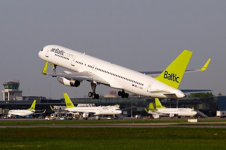 Air Baltic.jpg