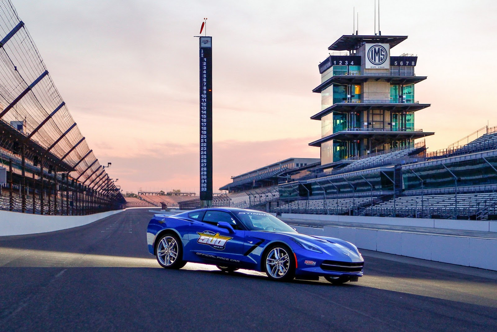 [Corvette-Stingray-7%255B2%255D.jpg]