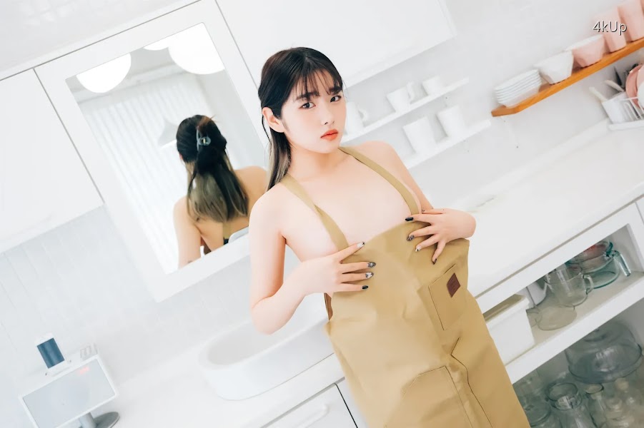 [Loozy] Sonson (손손) Nude Apron