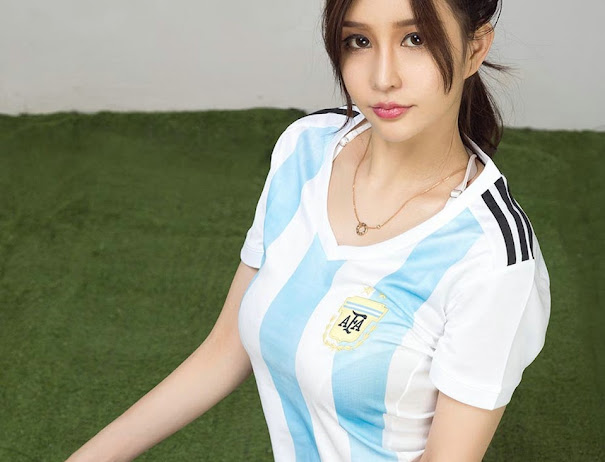 Ugirls App No.1127 Chun Xiao Xi (纯小希)