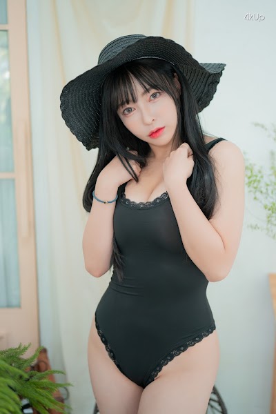 CreamSoda MoMo – MoMo Vol.01