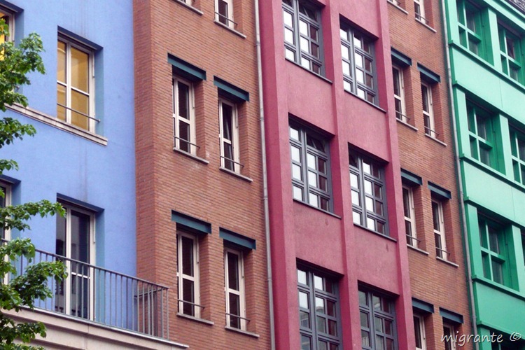 detalle fachada - aldo rossi en berlin