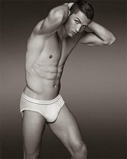Cristiano-Ronaldo-for-CR7-Underwear-02