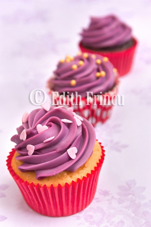 purple cupcakes 2