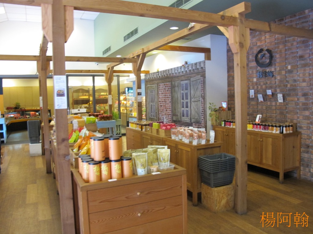 [1020%2520053%2520-%2520XK%2509%255B5%255D.jpg]