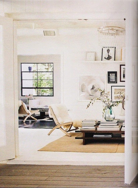 [eefe4531940476724e1932f62d52bd243.jpg]