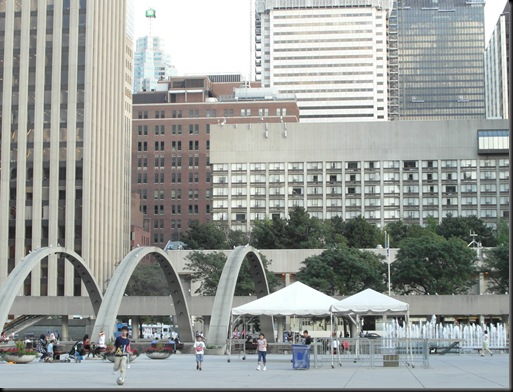 Toronto City Hall (3)