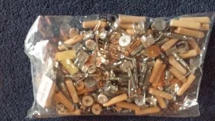 Sooooo many screws!!!!