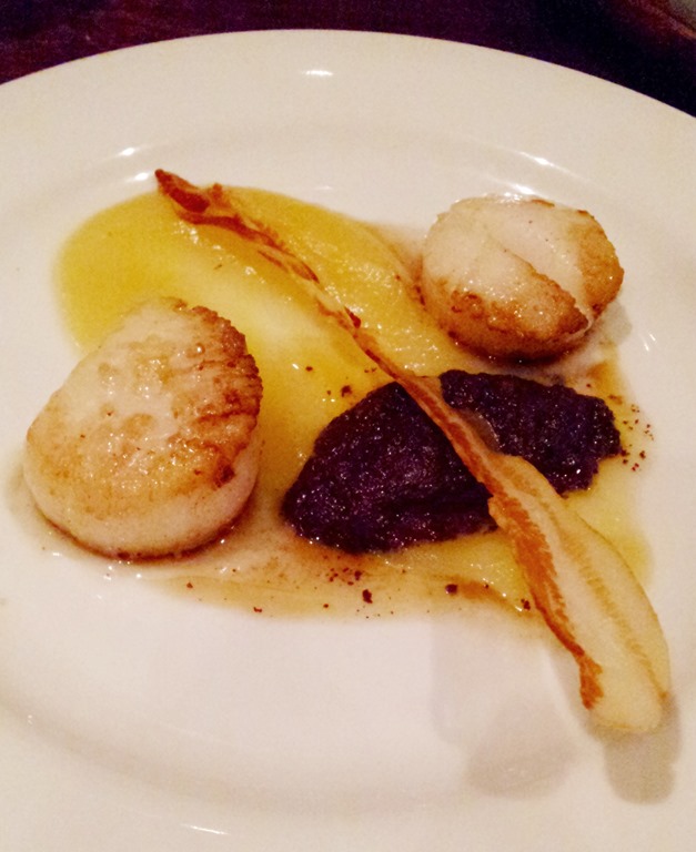[Scallops%252C%2520black%2520pudding%252C%2520Alsace%2520bacon%2520and%2520apple%255B5%255D.jpg]