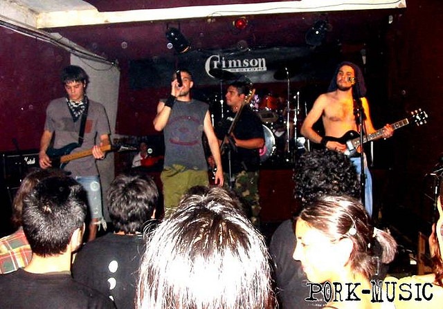 [2623476958_1475f9b1fd_z%255B2%255D.jpg]