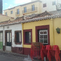 Largo do Corpo, oude huisjes in de zona velha.
