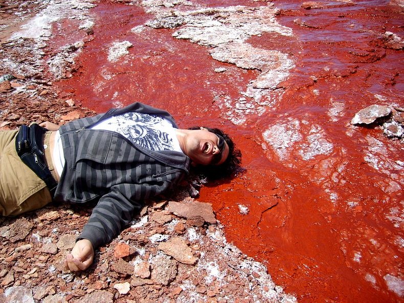 red-lagoon-chile-1