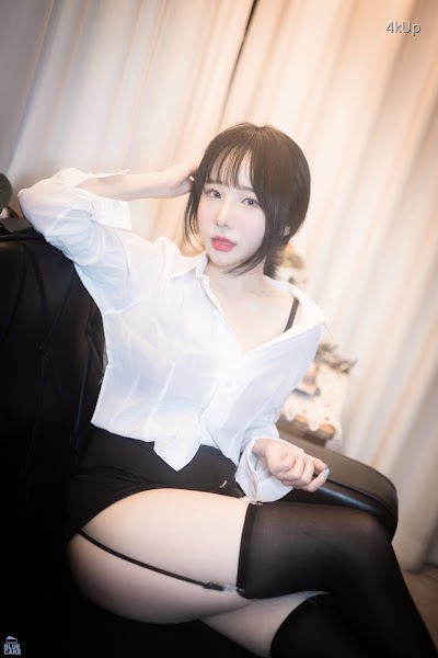 [BLUECAKE] Yeji (예지) Cat Play