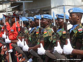  – Les troupes de l’Onu, lors de La visite du général Babacar Gaye  le 26/09/2011 au quartier général de la Monusco à Kinshasa. Radio Okapi/Ph. John Bompengo