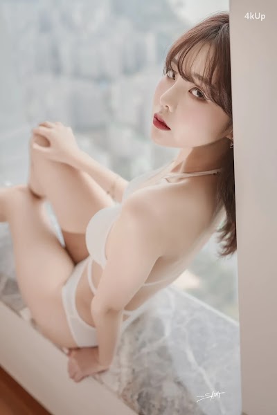 SAINT Photolife – Yuna (유나) Day & Night