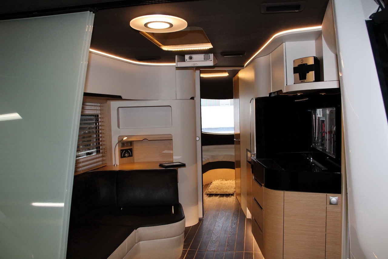 [Caravan-of-the-future-24%255B5%255D.jpg]