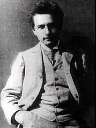 Einstein_1900