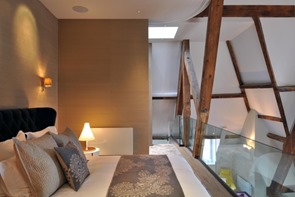 Decoracion Atico St Pancras / Thomas Griem diseño-de-cama