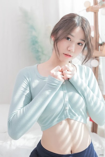 PhotoChips Vol.85 No.1 Hyeseong