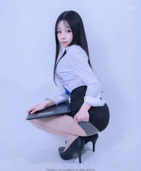[Glamarchive] Woo U (우유) Vol.12 OFFICE LOOK
