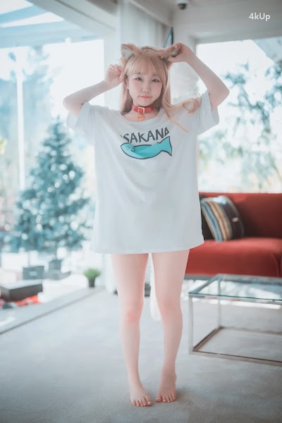 DJAWA Photo – Yeri “My Cat is a Kawaii Girl
