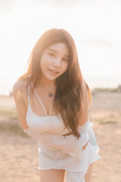 SAINT Photolife – Zzyuri (쮸리) Vol.11 Jezzyuri Part 02