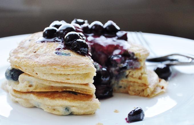 [blueberry%2520pancakes%2520150%255B11%255D.jpg]