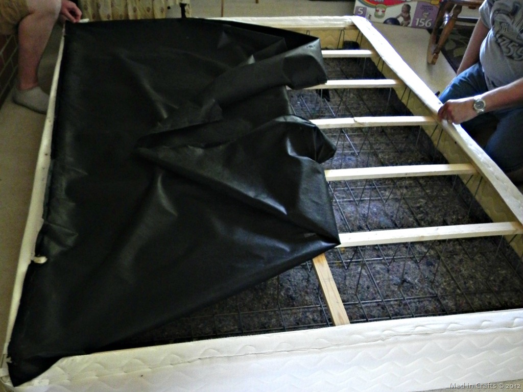[remove-boxspring-staples20.jpg]