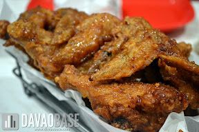 Chicken wings in Soy Garlic and Spicy flavors at BonChon Chicken