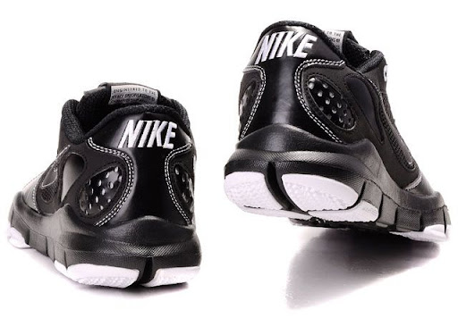 Nikon V1 Hands-on Review