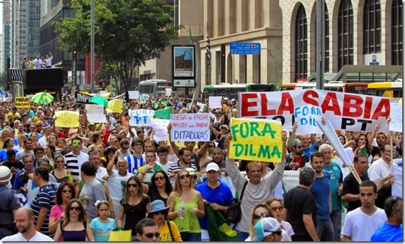 Protesto pelo Impeachment da Dilma