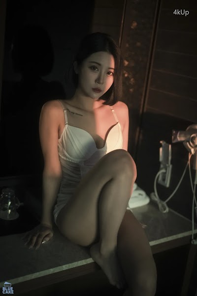 [BLUECAKE] Bomi (보미) SECRET