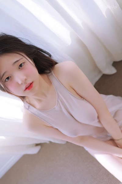 Yeon Woo (연우) See Through
