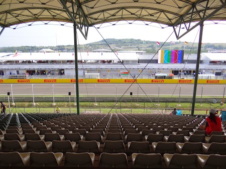 03. Tribuna Gold Hungaroring.JPG