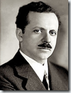 Edward Bernays, sobrino de Sigmund Freud e inventor del término eufemístico «Relaciones públicas», para referirse a la manipulación de las masas. Edward Bernays, sobrino de Sigmund Freud e inventor del término eufemístico «Relaciones públicas», para referirse a la manipulación de las masas.