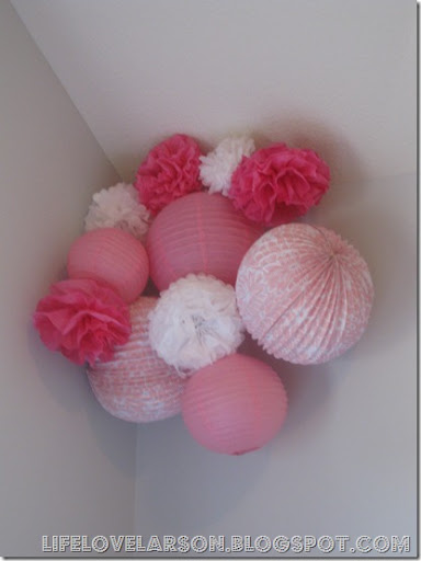 Individual paper sale lanterns