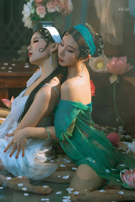Coser@云溪溪 (Yunx1x1) Vol.083 奶桃桃&轩萧学姐 – 白娘子&青蛇