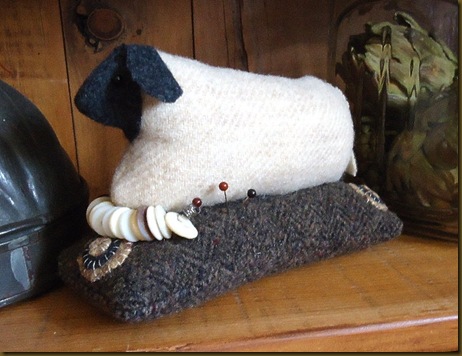 Sheep pin cushion 3