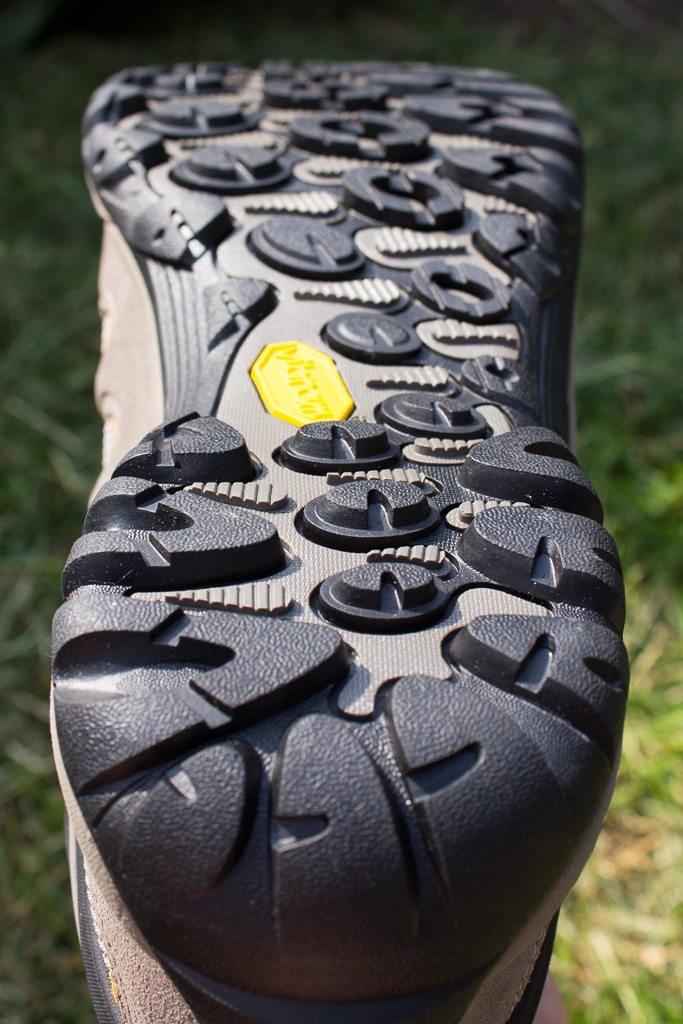 [Merrell%2520Chameleon%25205-3%255B5%255D.jpg]