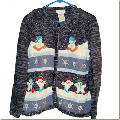 snowmen-playing-holiday-themed-sweater