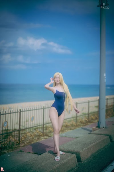 [PINK] Lee Ahrin Meet Me in The Summer