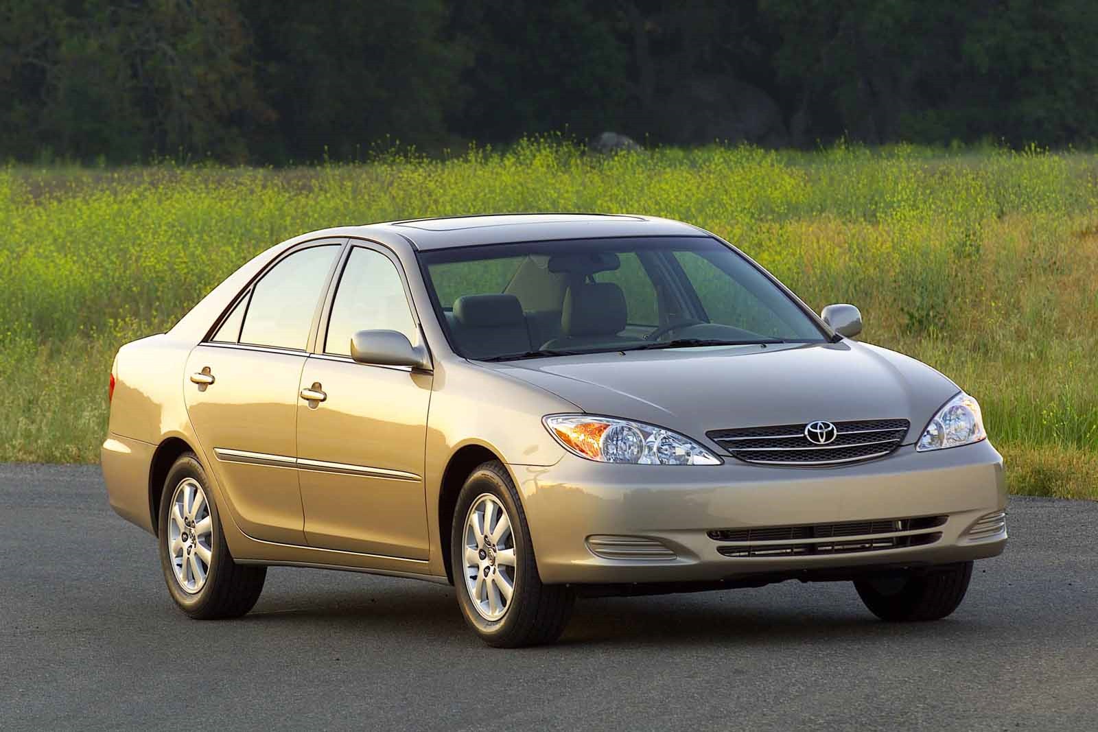 [2006-Toyota-Camry-1%255B4%255D.jpg]