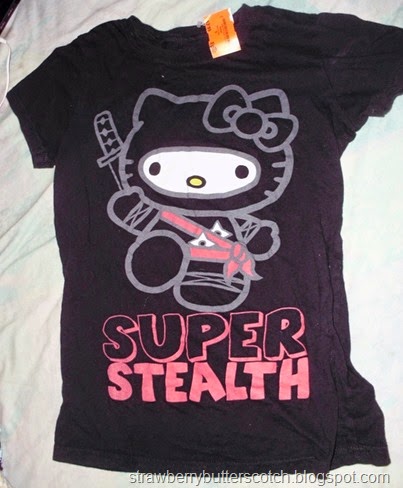 [Hello-Kitty-ninja-tshirt6.jpg]