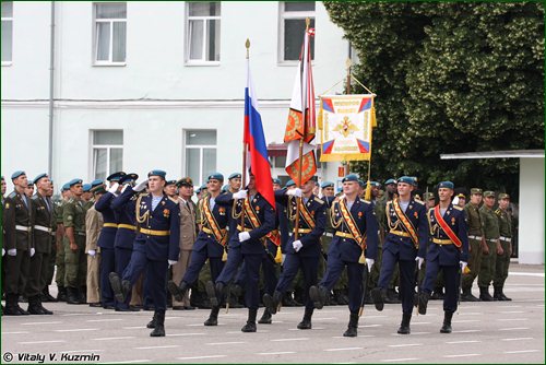 Фотографии 132-го выпуска РВВДКУ