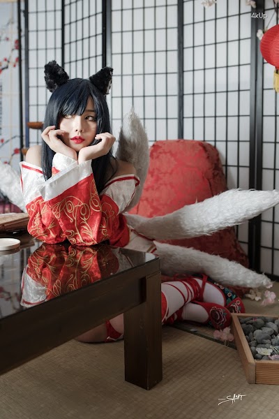 SAINT Photolife – Yuna & Ahri